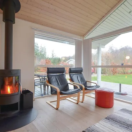 3 Bedroom Gorgeous Home In Glesborg * Glesborg